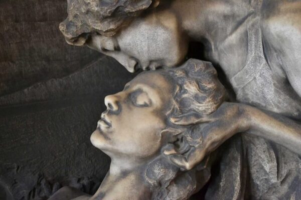 Realizzazione monumenti funebri a Dolo